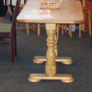 Кухонный деревянный стол Богдан